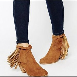 Sam Edelman Suede Fringe Booties size 8.5